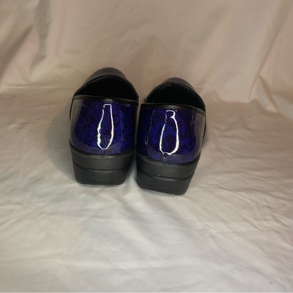 2 for $48 MediChic Marilyn Monroe Blue & Black Mules slip resistant - Picture 4 of 6